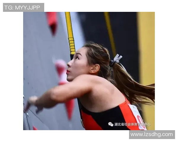 武汉极限运动队在全国街舞大赛中以62分稳居积分榜首位